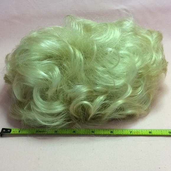 FINAL SALE PRICE Mature Short and Curled Blonde Wig with Cap - Picture 6 of 6